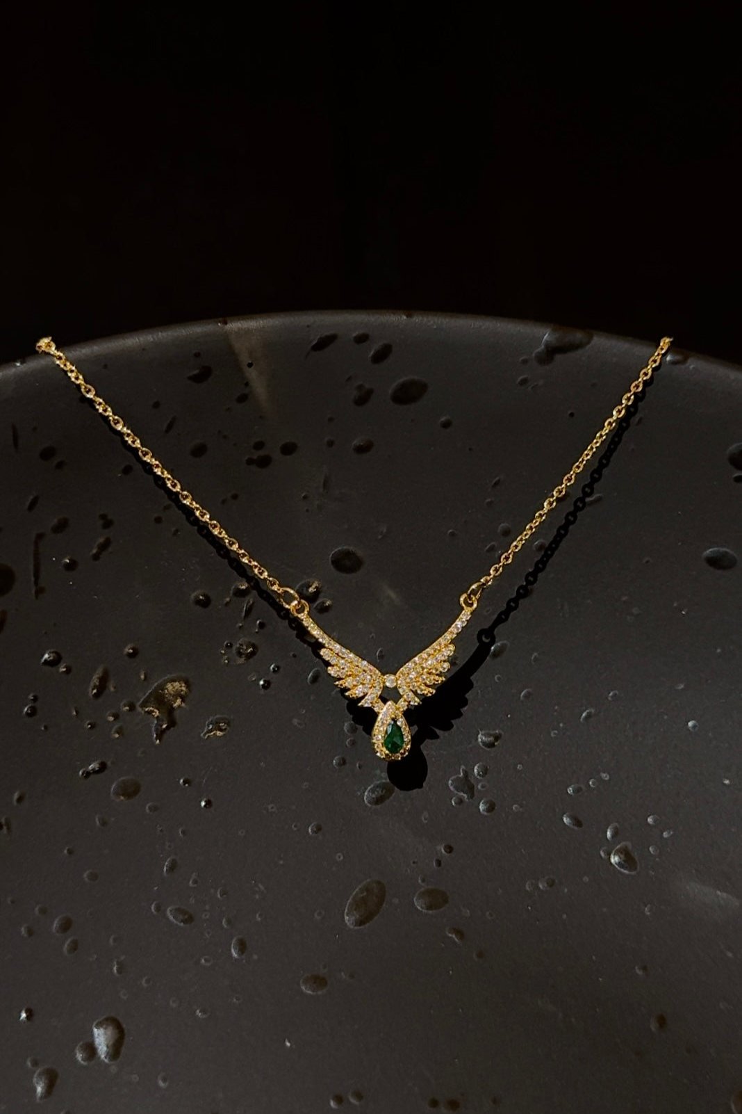 Celestial Seraph Necklace - Gold